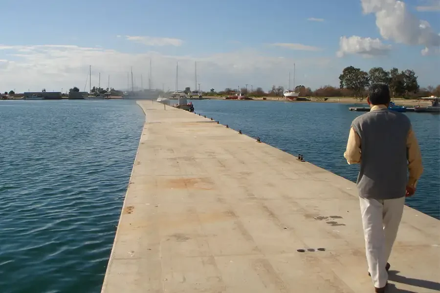 Floating breakwater Messolonghi