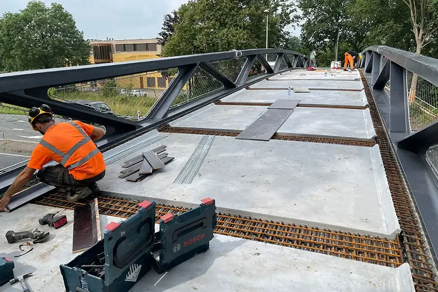 UHPC bridge deck installation Zutphen